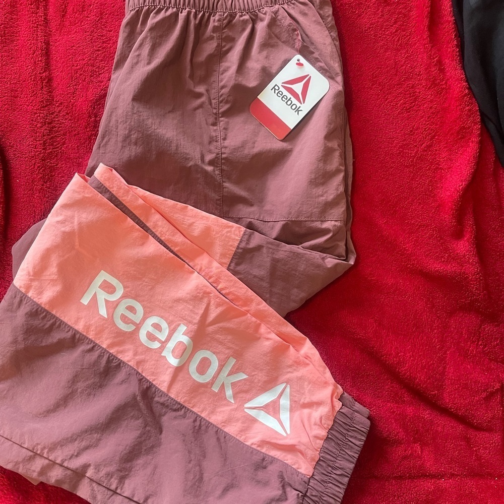 Y2K Reebok Pink and Purple Sweatpants with Sporty Contrast Panels - Picture 2 of 7